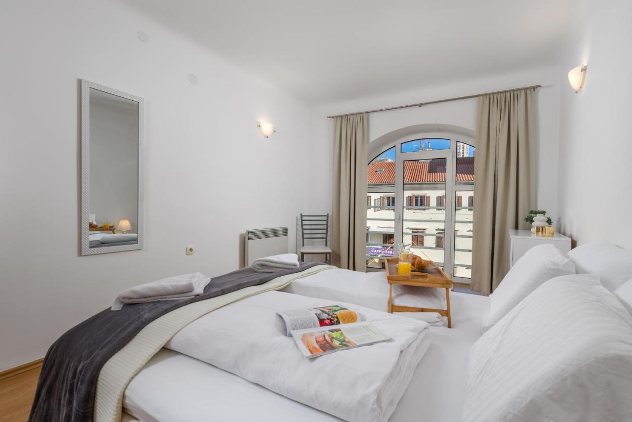 Main View Apartment Rijeka Exterior photo