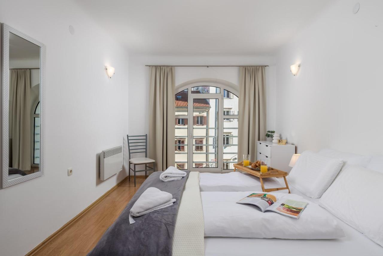 Main View Apartment Rijeka Exterior photo